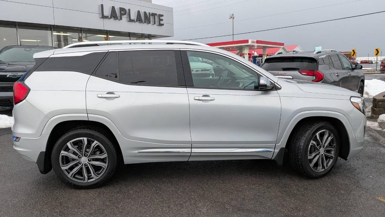 2019 GMC Terrain AWD Denali Photo