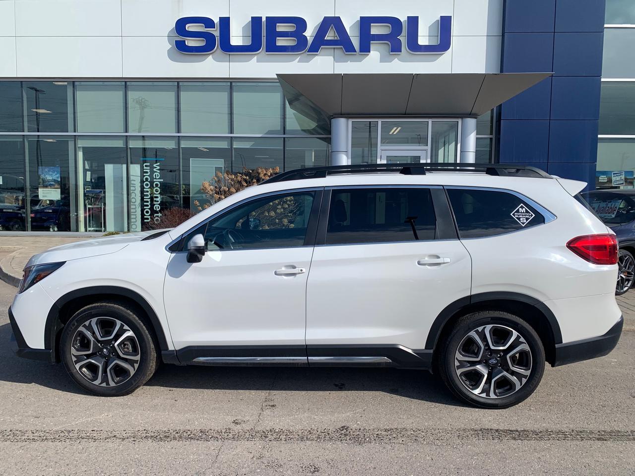 2023 Subaru ASCENT Limited 7-Passenger (CVT) 4dr All-Wheel Drive Photo