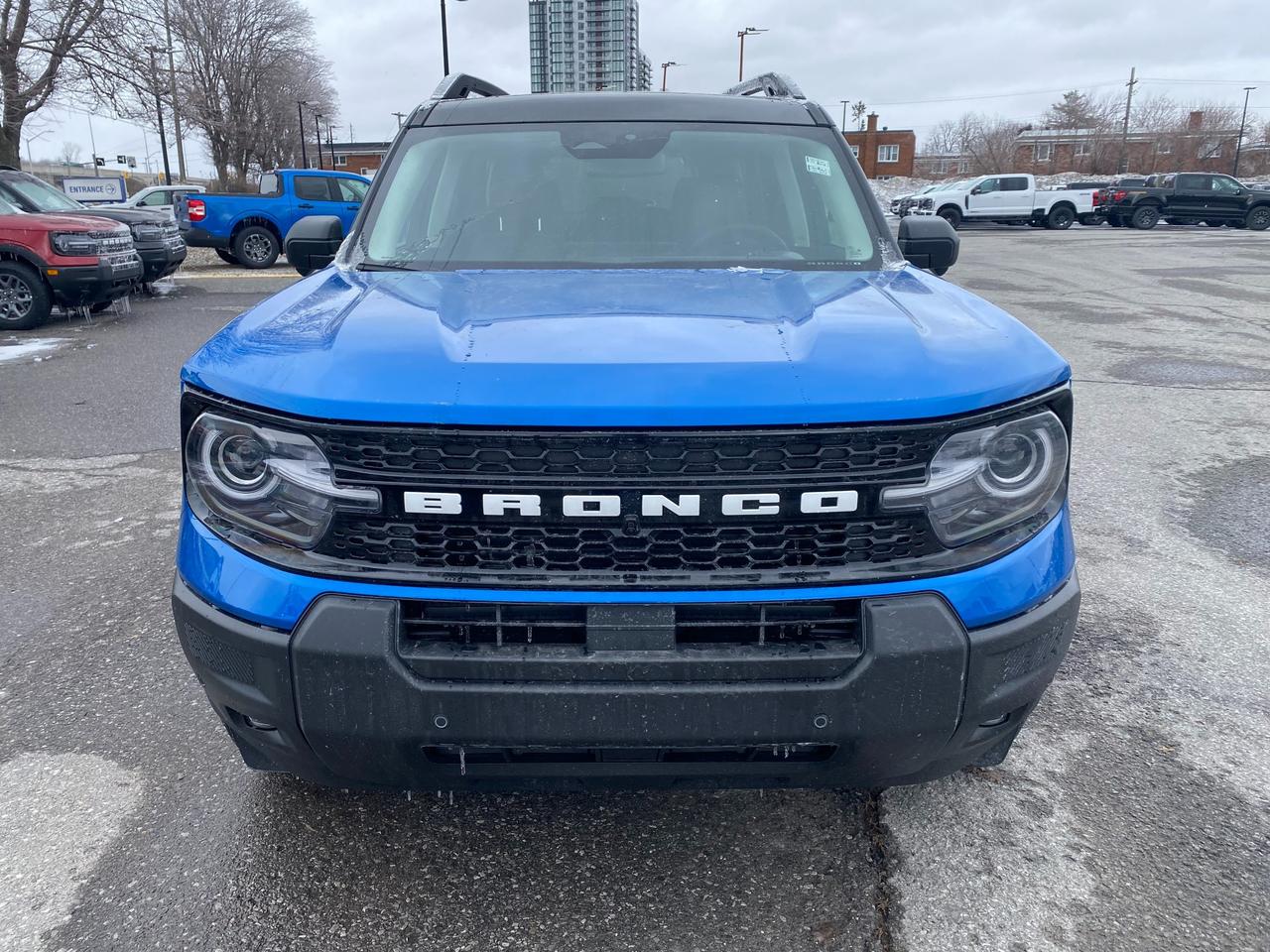 2026 Ford Bronco Sport Outer Banks 4dr 4x4 Photo2