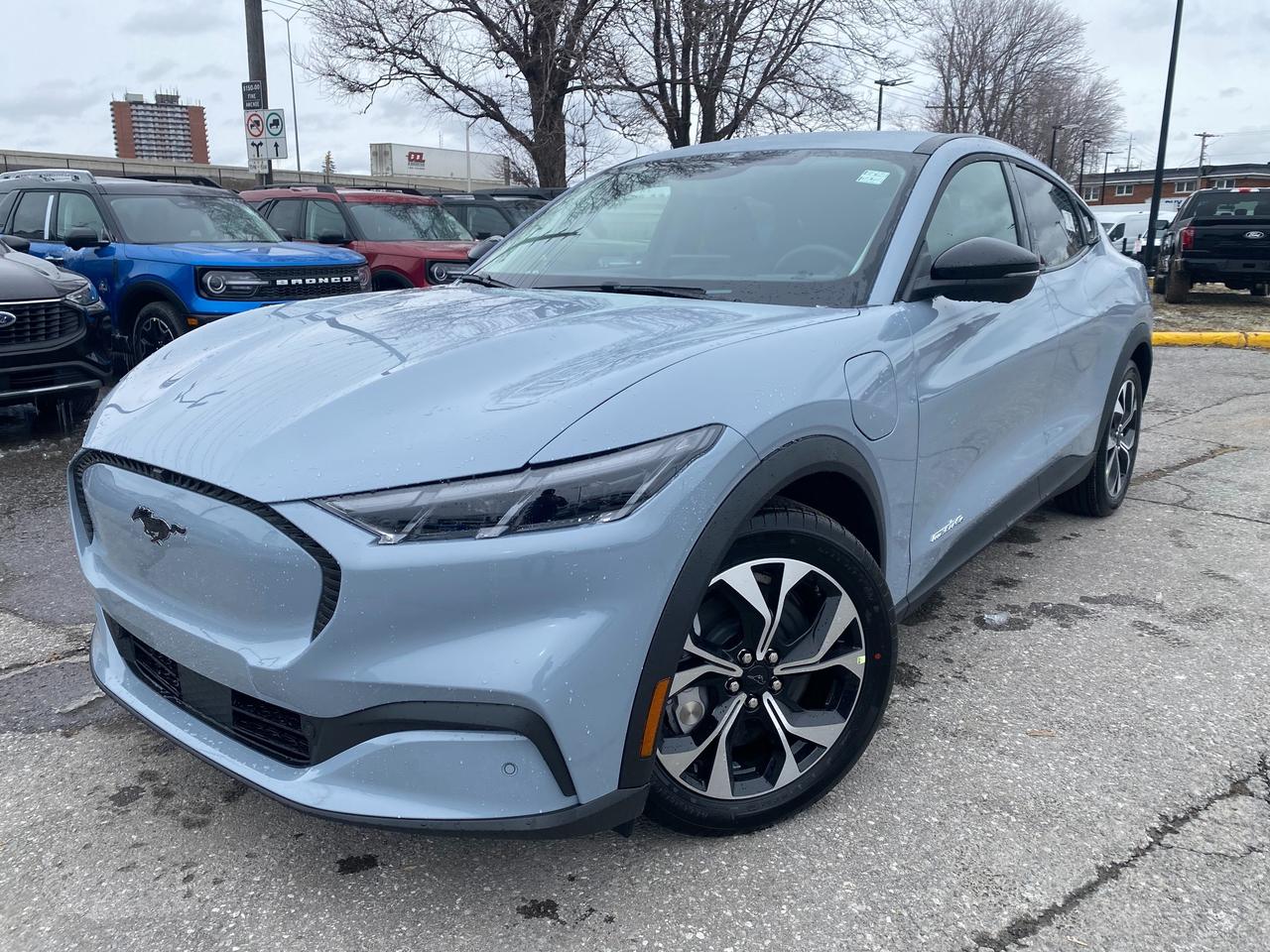2026 Ford Mustang Mach-E Select 4dr All-Wheel Drive Photo0