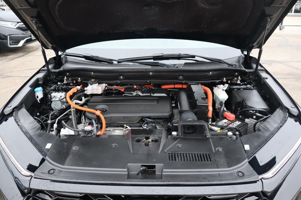 2024 Honda CR-V Hybrid Touring 4dr All-Wheel Drive Photo