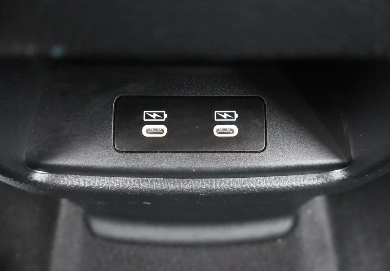 2024 Honda CR-V Hybrid Touring 4dr All-Wheel Drive Photo