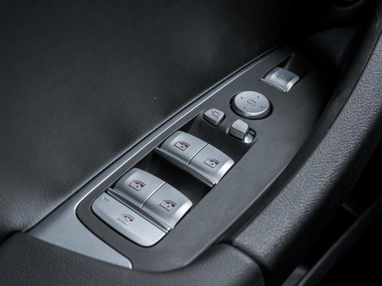 2024 BMW X4 M40i xDrive 4dr All-Wheel Drive Sports Activity Coupe Photo