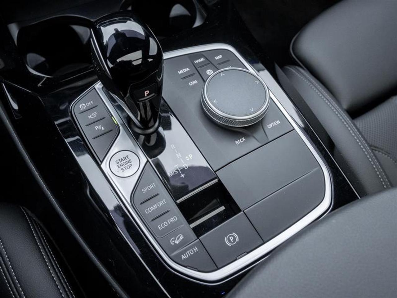 2024 BMW X4 M40i xDrive 4dr All-Wheel Drive Sports Activity Coupe Photo