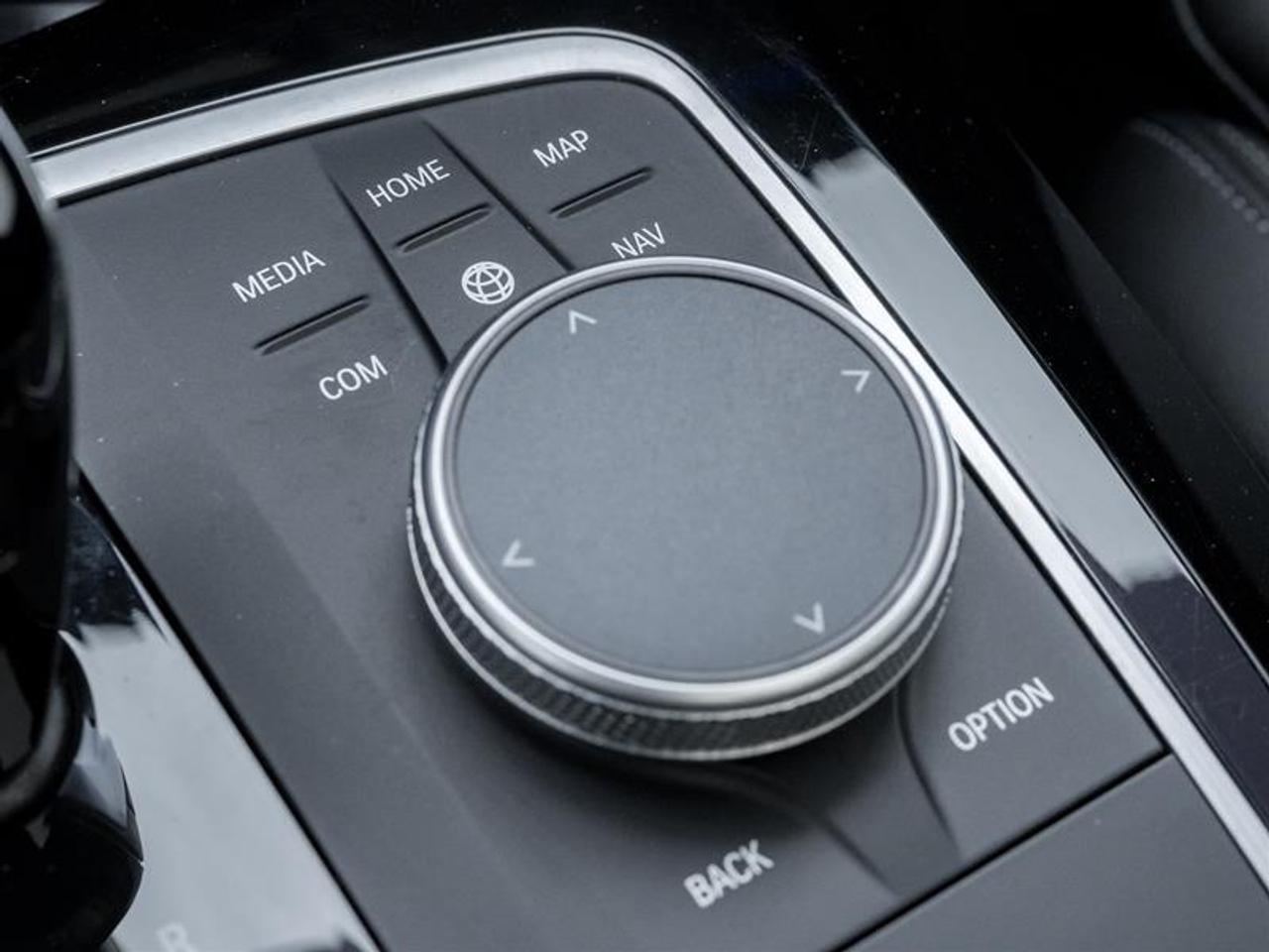 2024 BMW X4 M40i xDrive 4dr All-Wheel Drive Sports Activity Coupe Photo