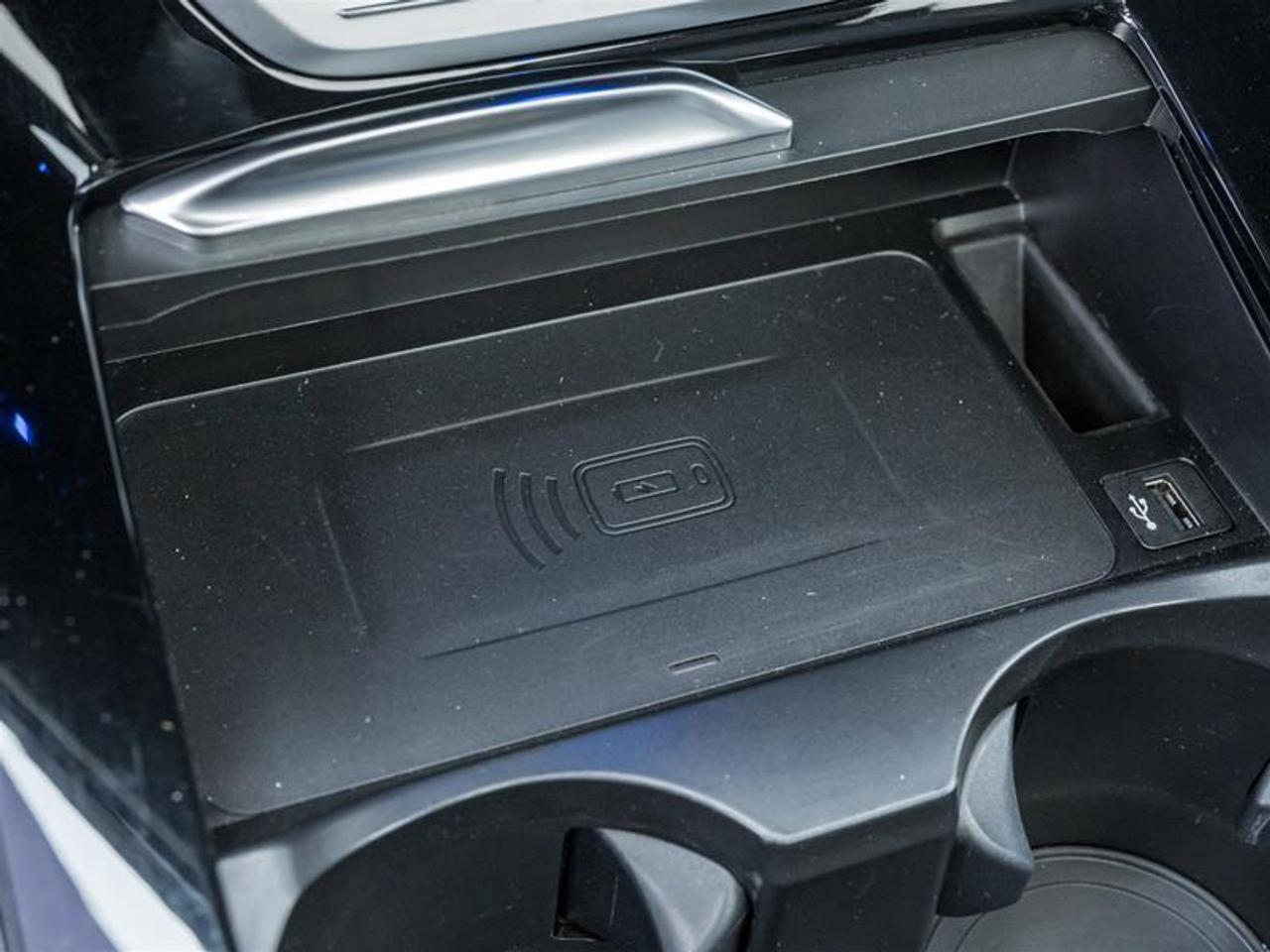 2024 BMW X4 M40i xDrive 4dr All-Wheel Drive Sports Activity Coupe Photo