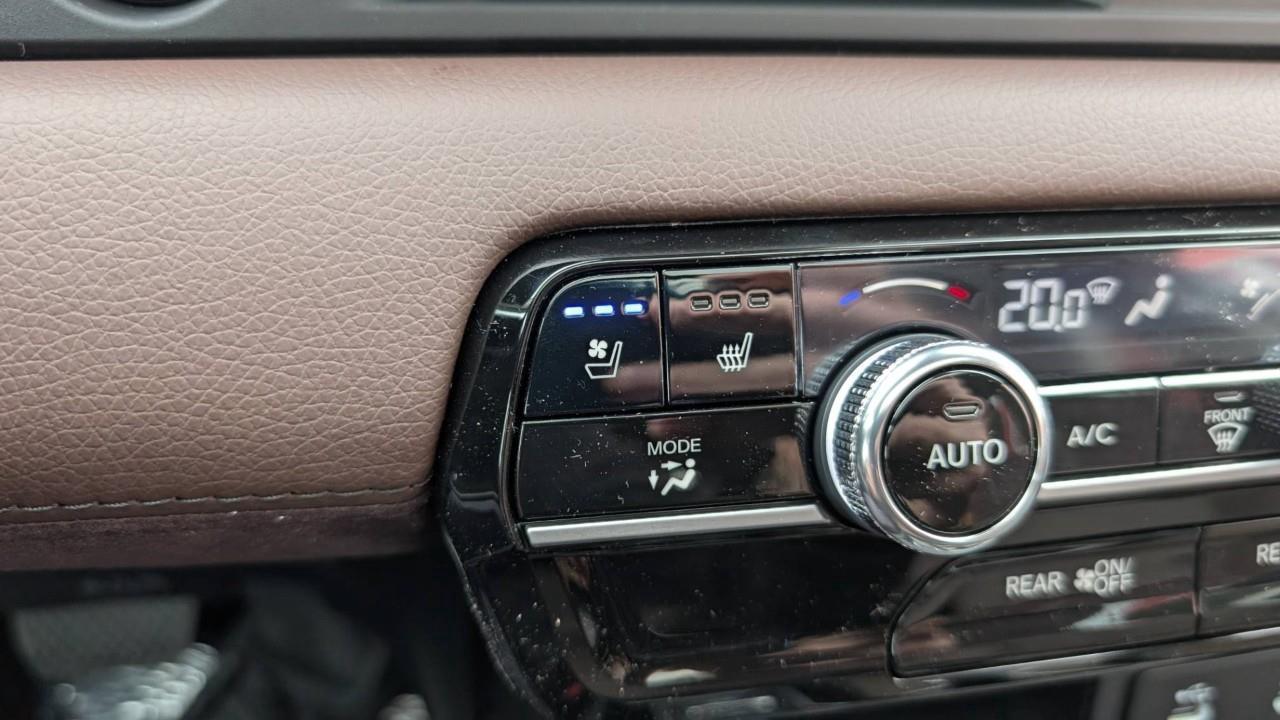 2026 Honda Pilot Touring 4dr All-Wheel Drive Photo