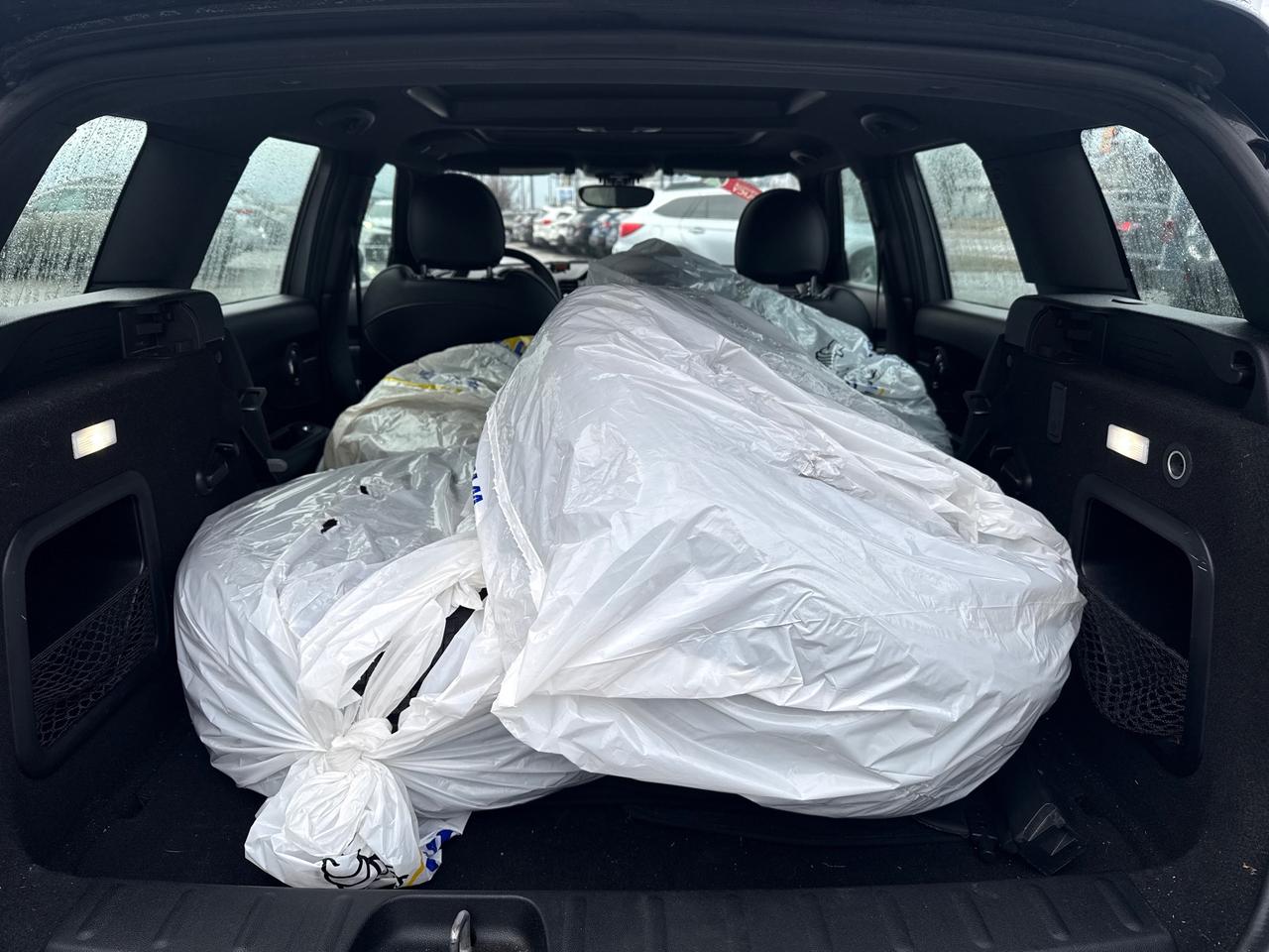 2016 MINI Clubman Cooper 4dr Front-Wheel Drive Photo