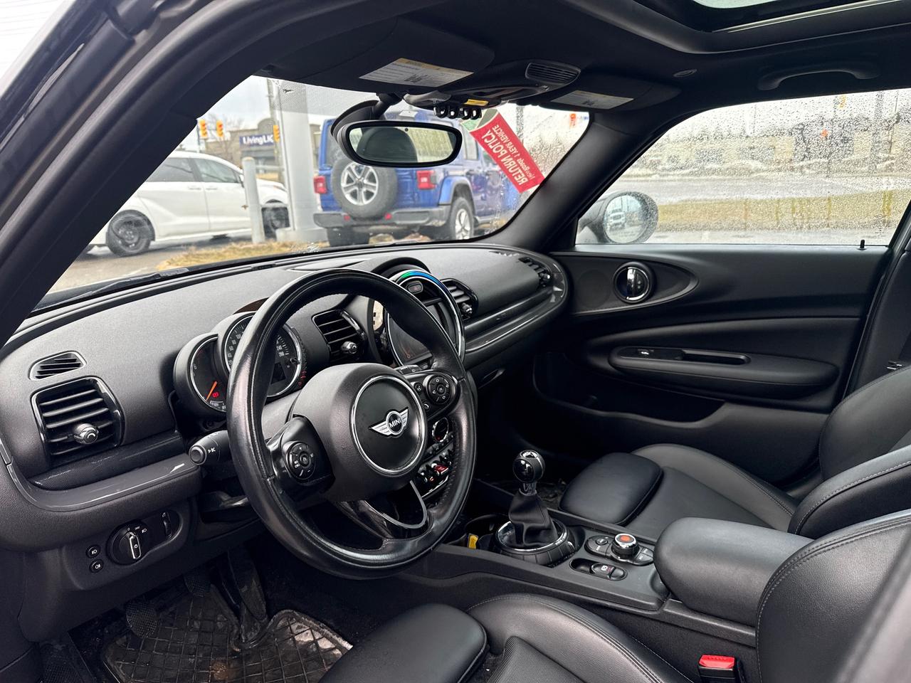 2016 MINI Clubman Cooper 4dr Front-Wheel Drive Photo