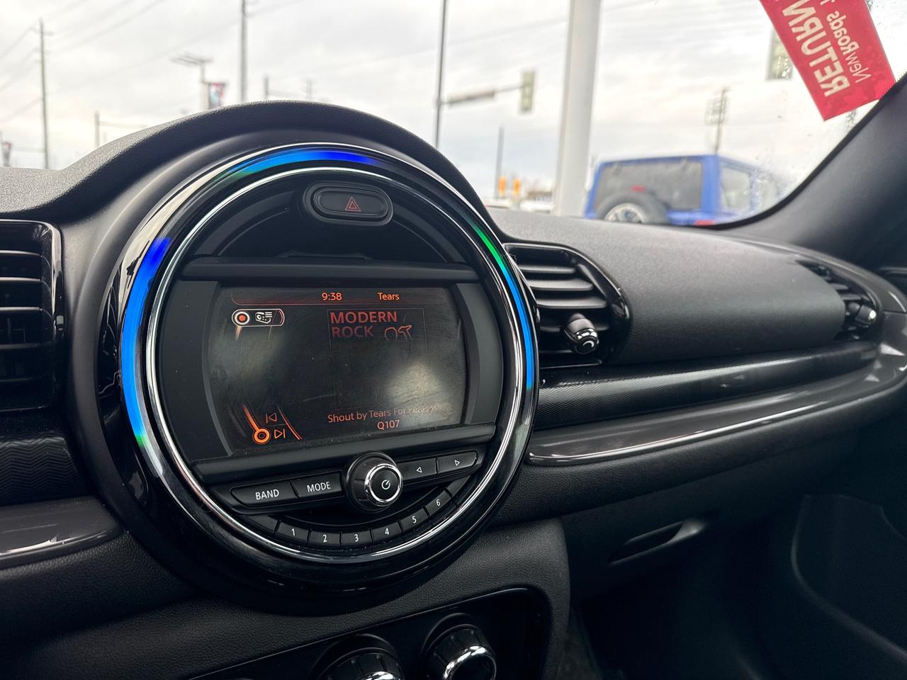 2016 MINI Clubman Cooper 4dr Front-Wheel Drive Photo