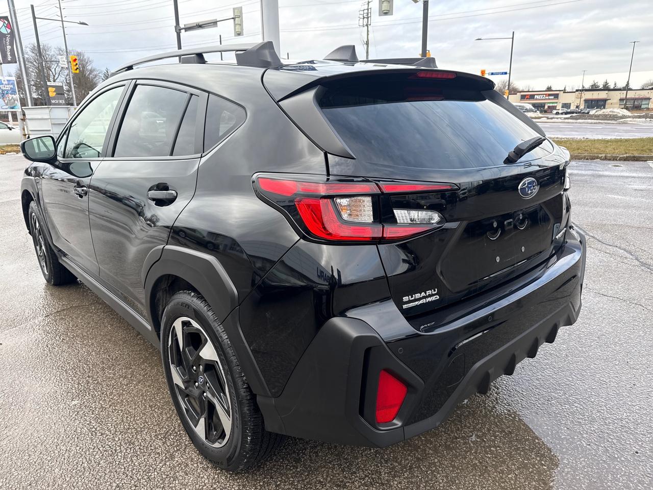 2024 Subaru Crosstrek Limited 4dr All-Wheel Drive Photo4