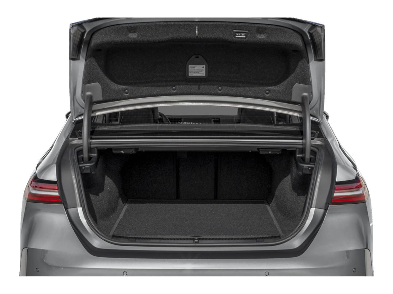 2026 BMW 5 Series 530i xDrive Sedan Photo