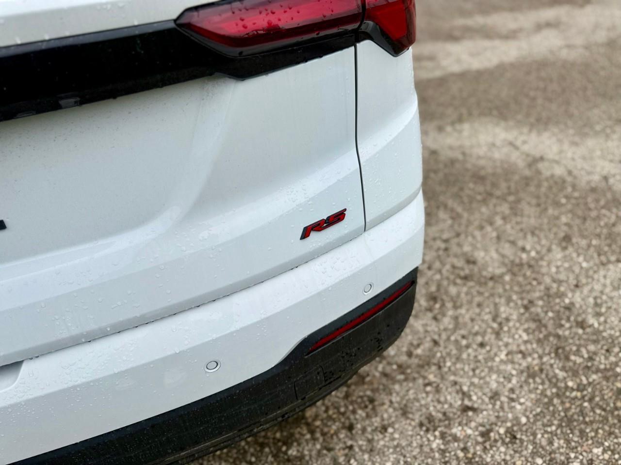 2027 Chevrolet Bolt RS 4dr Photo