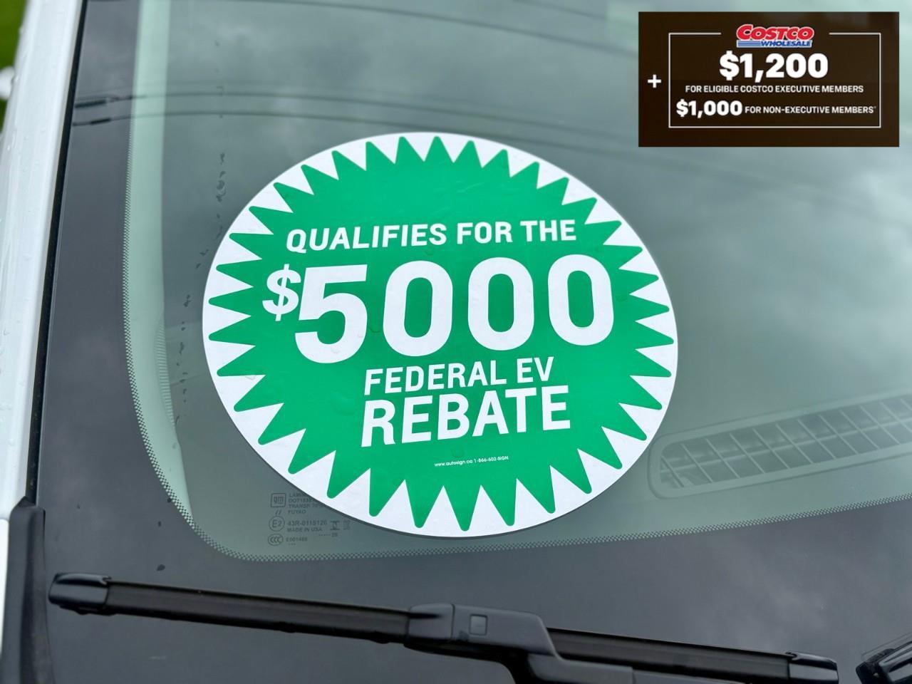 2027 Chevrolet Bolt RS 4dr Photo