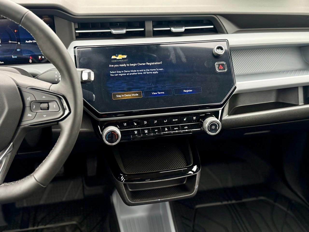2027 Chevrolet Bolt RS 4dr Photo