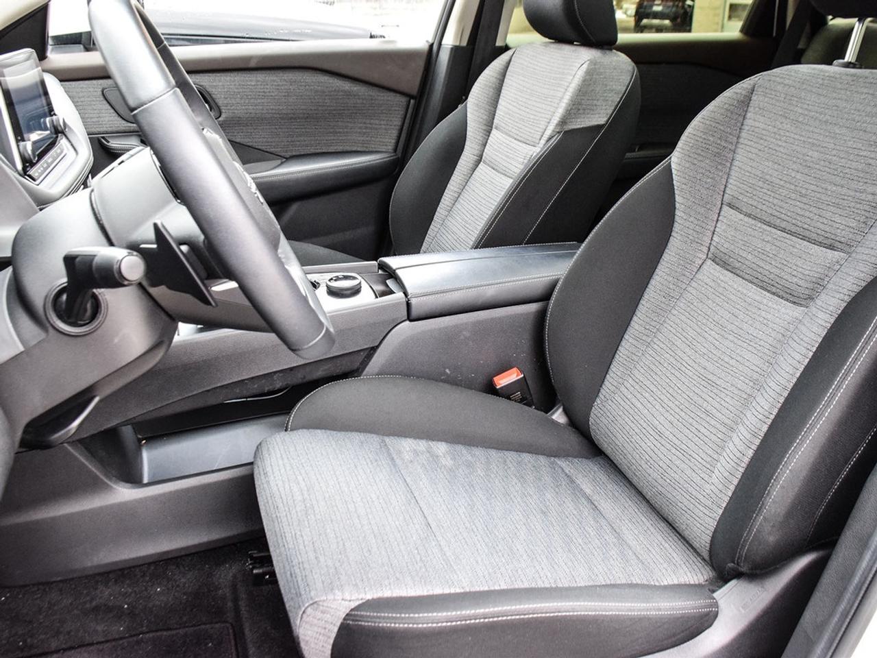 2023 Nissan Rogue SV Moonroof 4dr All-Wheel Drive Sport Utility Photo