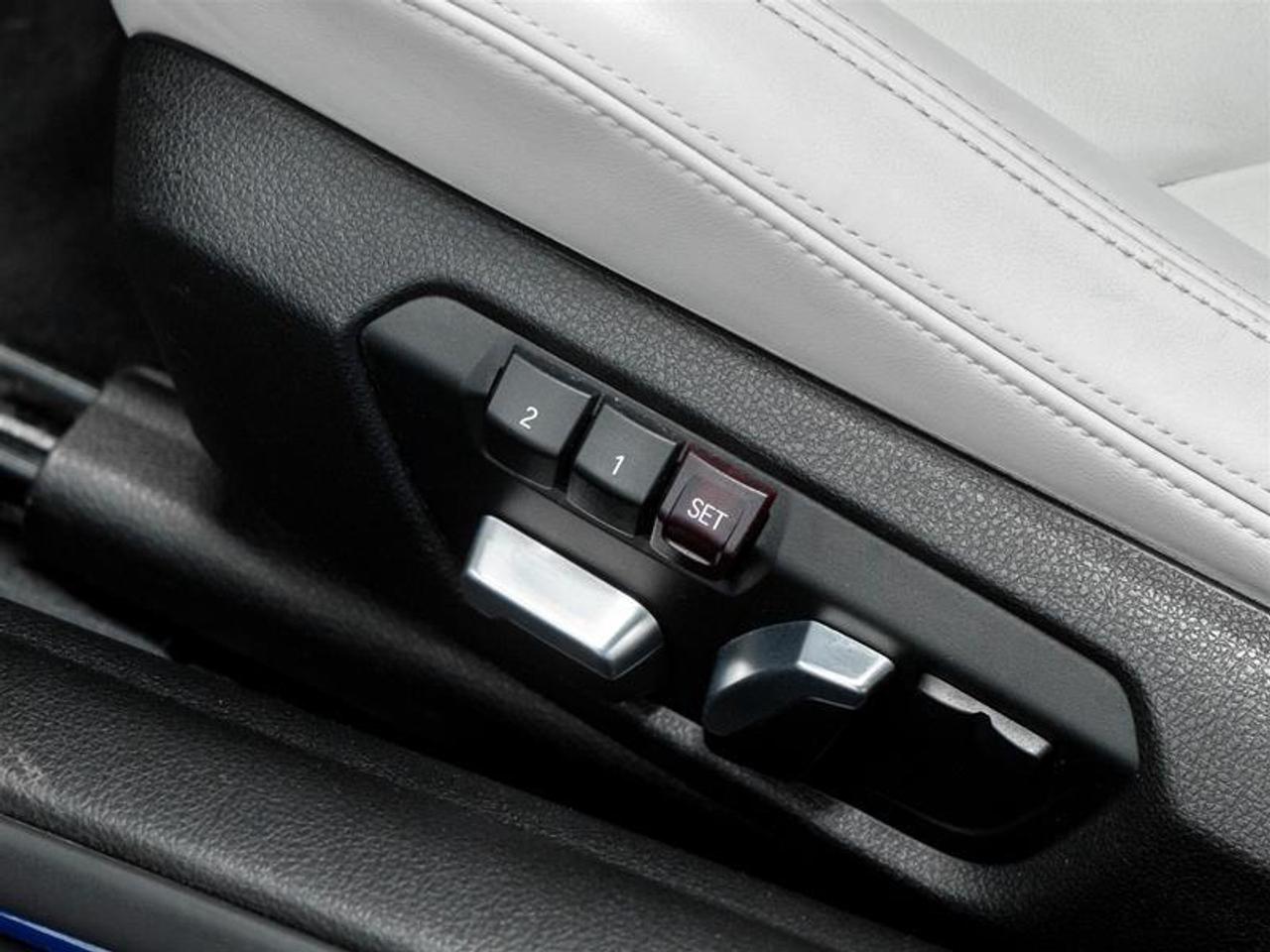 2019 BMW M4 Base 2dr Rear-Wheel Drive Coupe Photo