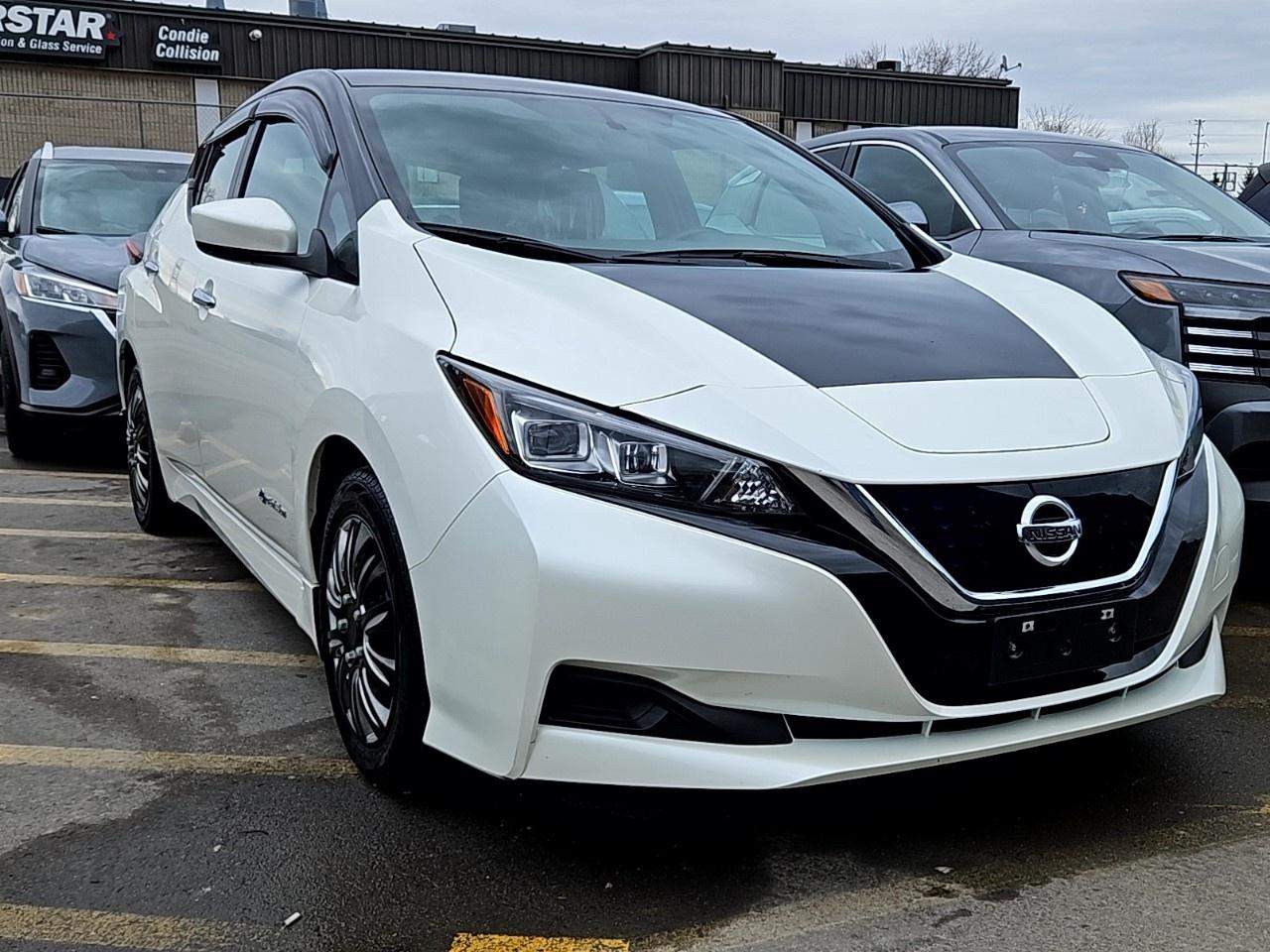 2018 Nissan Leaf  Photo