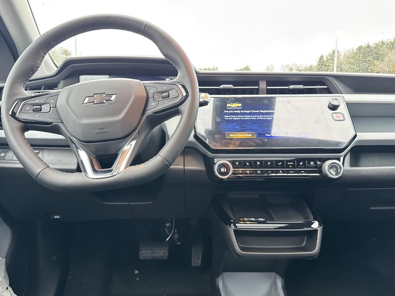 2027 Chevrolet Bolt FWD 4dr RS Photo