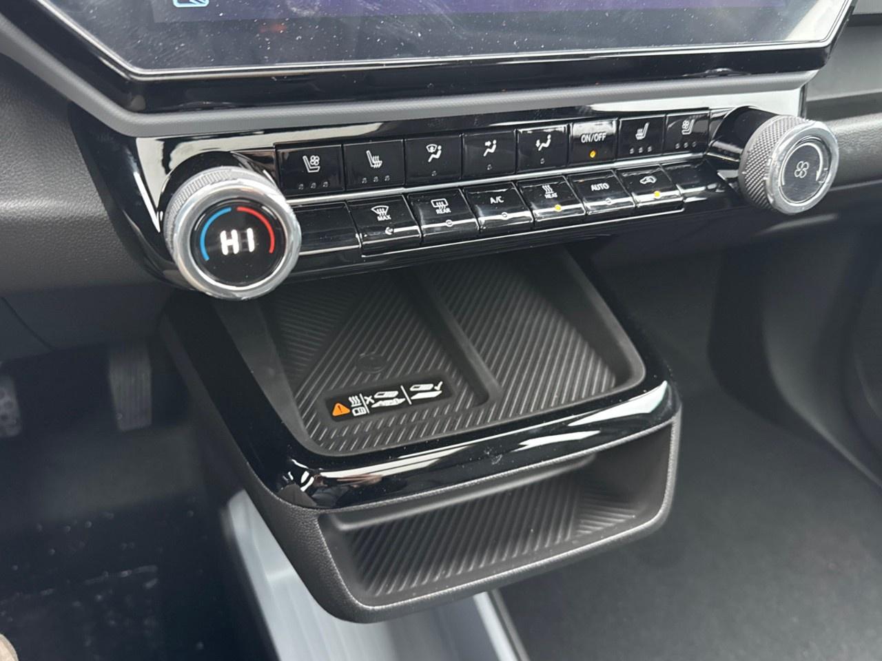 2027 Chevrolet Bolt FWD 4dr RS Photo