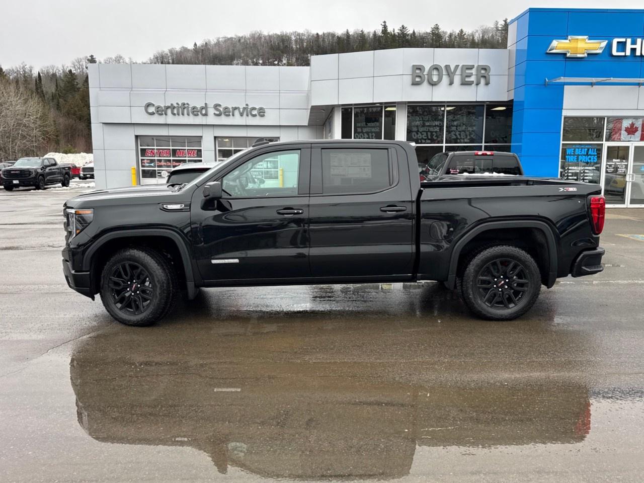 2026 GMC Sierra 1500 Crew Cab Short Box 4-Wheel Drive Elevation Photo