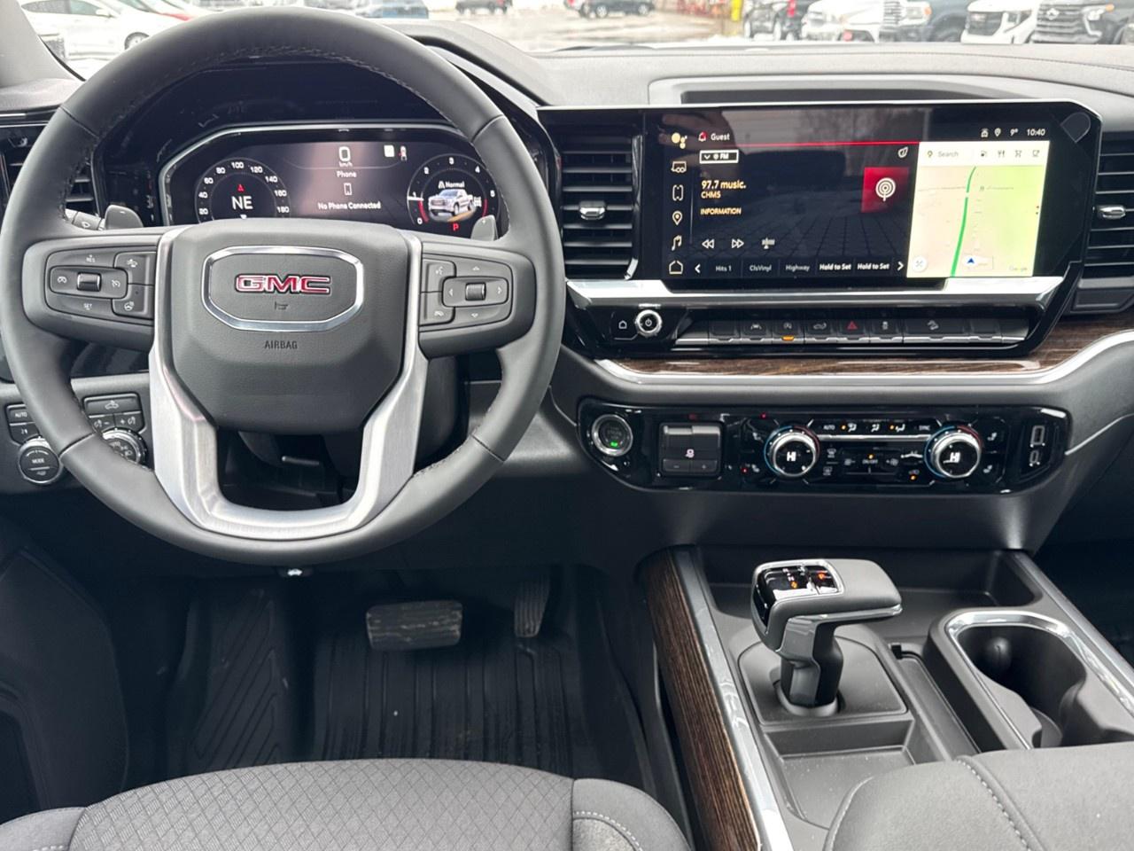 2026 GMC Sierra 1500 Crew Cab Short Box 4-Wheel Drive Elevation Photo