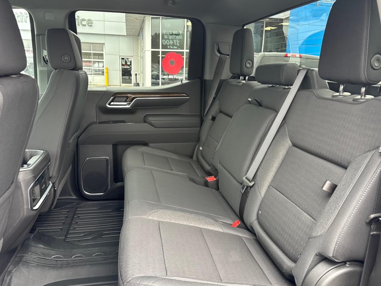 2026 GMC Sierra 1500 Crew Cab Short Box 4-Wheel Drive Elevation Photo