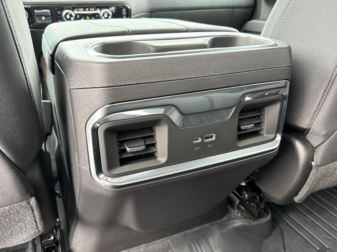 2026 GMC Sierra 1500 Crew Cab Short Box 4-Wheel Drive Elevation Photo