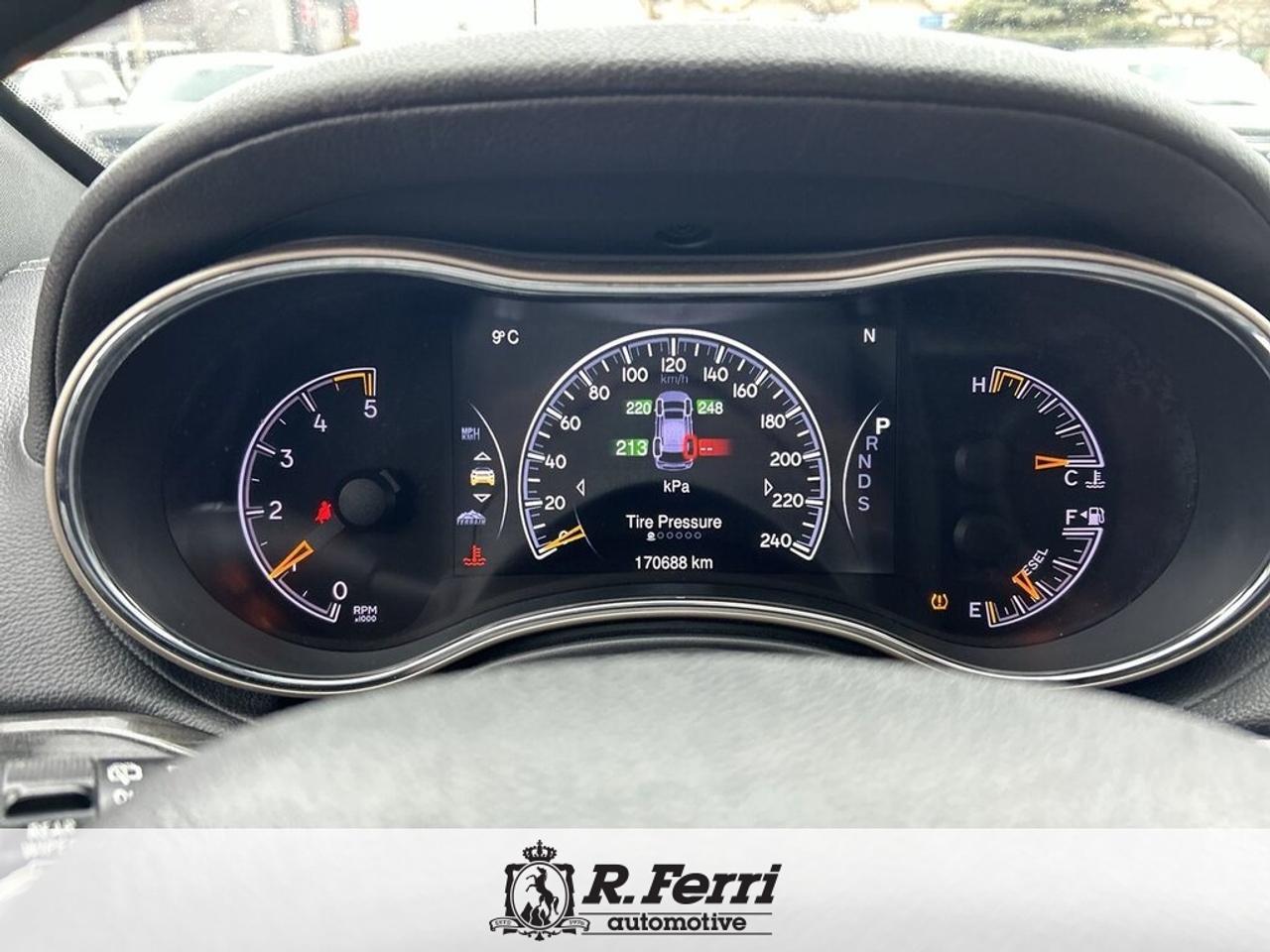 2015 Jeep Grand Cherokee Overland 4dr 4x4 Photo