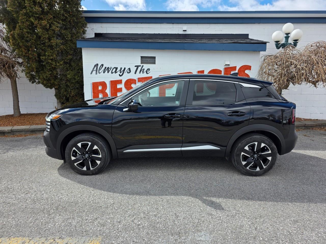 2025 Nissan Kicks SV 4dr All-Wheel Drive Photo