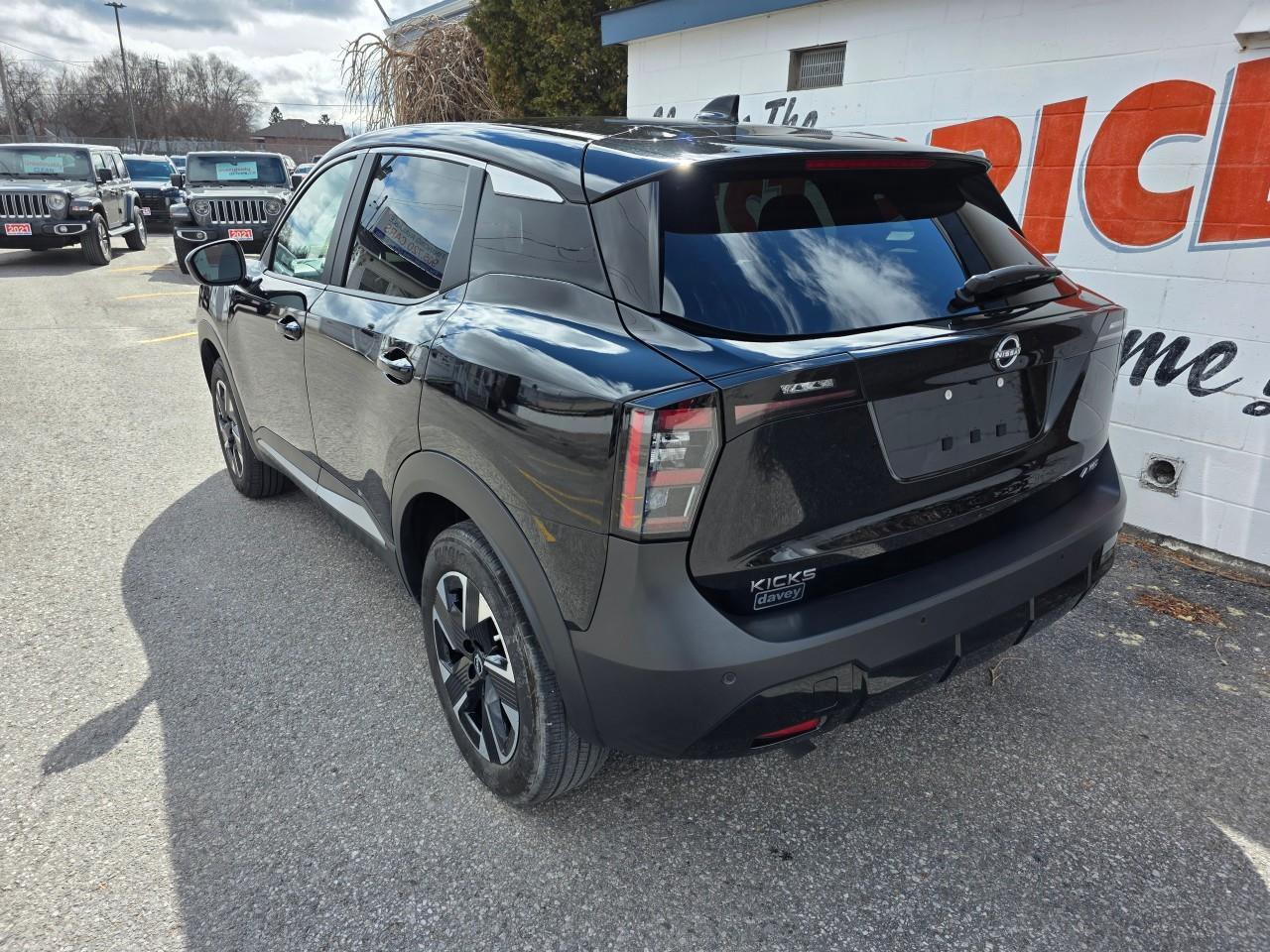 2025 Nissan Kicks SV 4dr All-Wheel Drive Photo