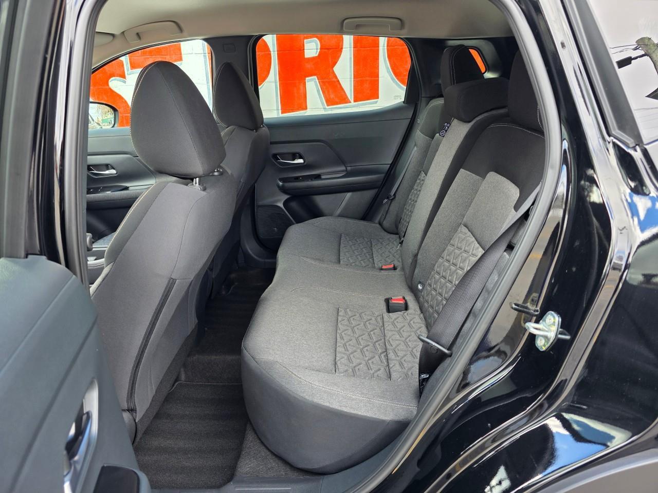 2025 Nissan Kicks SV 4dr All-Wheel Drive Photo