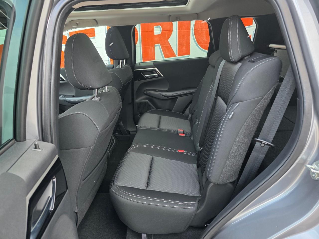 2022 Mitsubishi Outlander SE 4DR S-AWC Photo