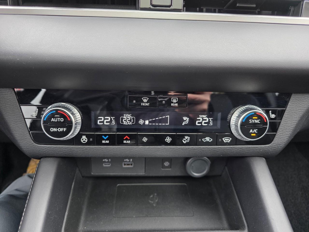 2022 Mitsubishi Outlander SE 4DR S-AWC Photo