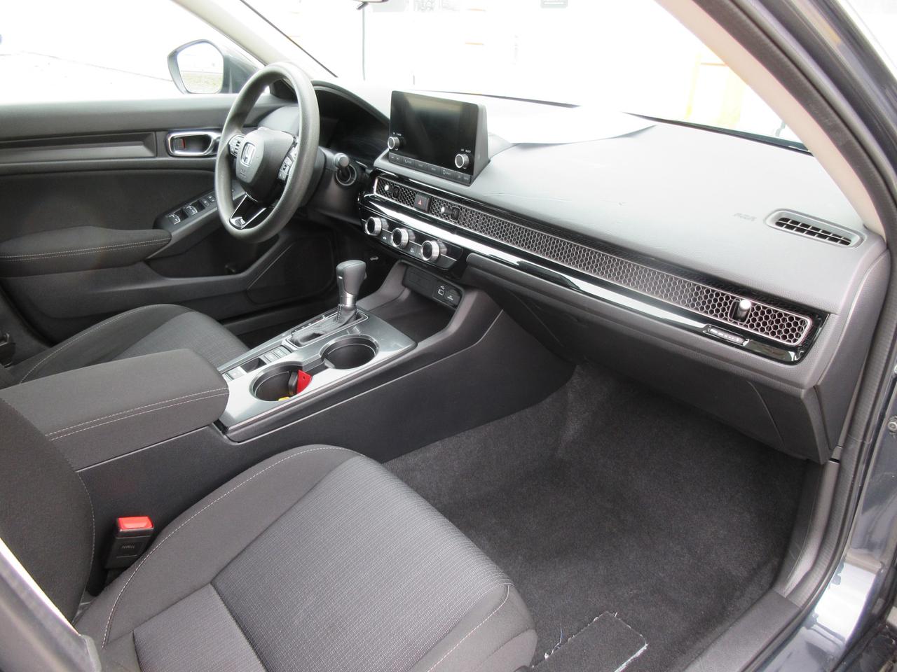 2022 Honda Civic LX 4dr Sedan Photo