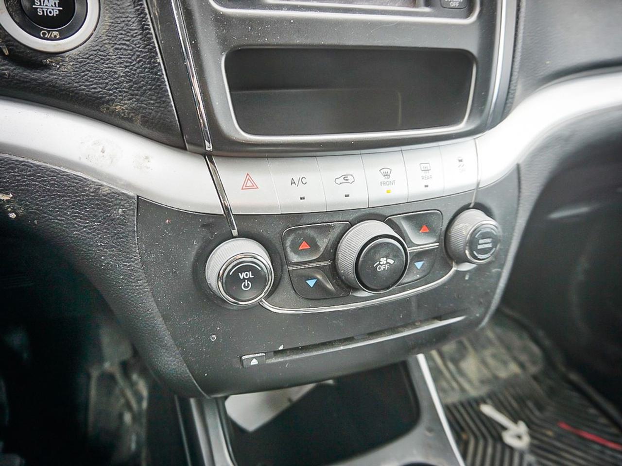 2016 Dodge Journey  Photo