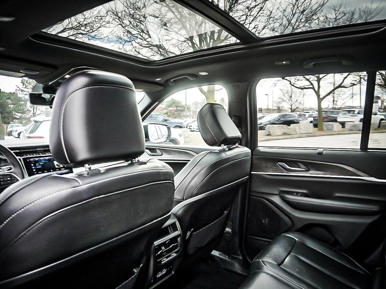 2024 Jeep Grand Cherokee  Photo