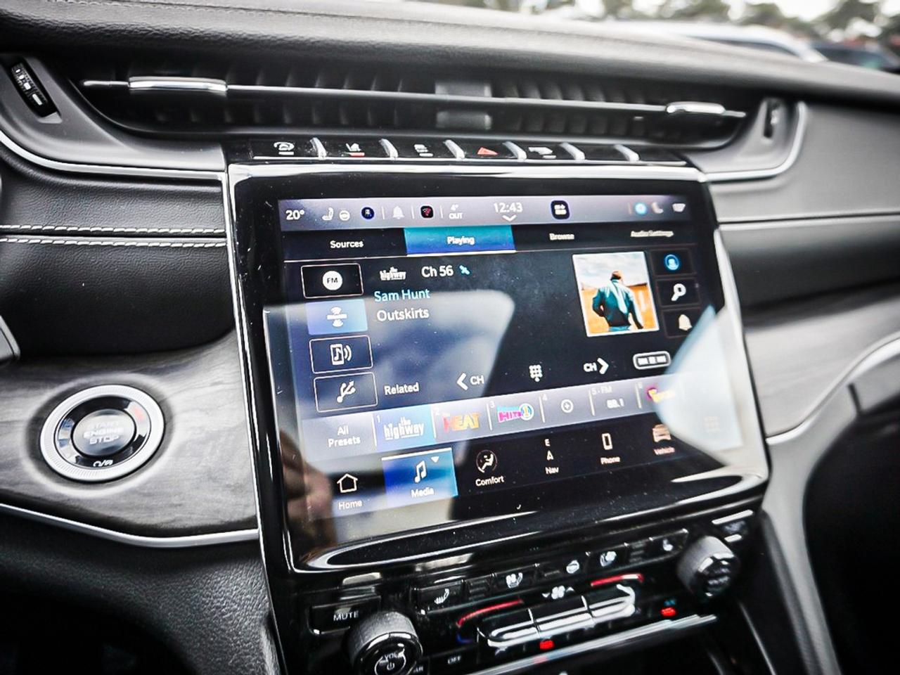 2024 Jeep Grand Cherokee  Photo