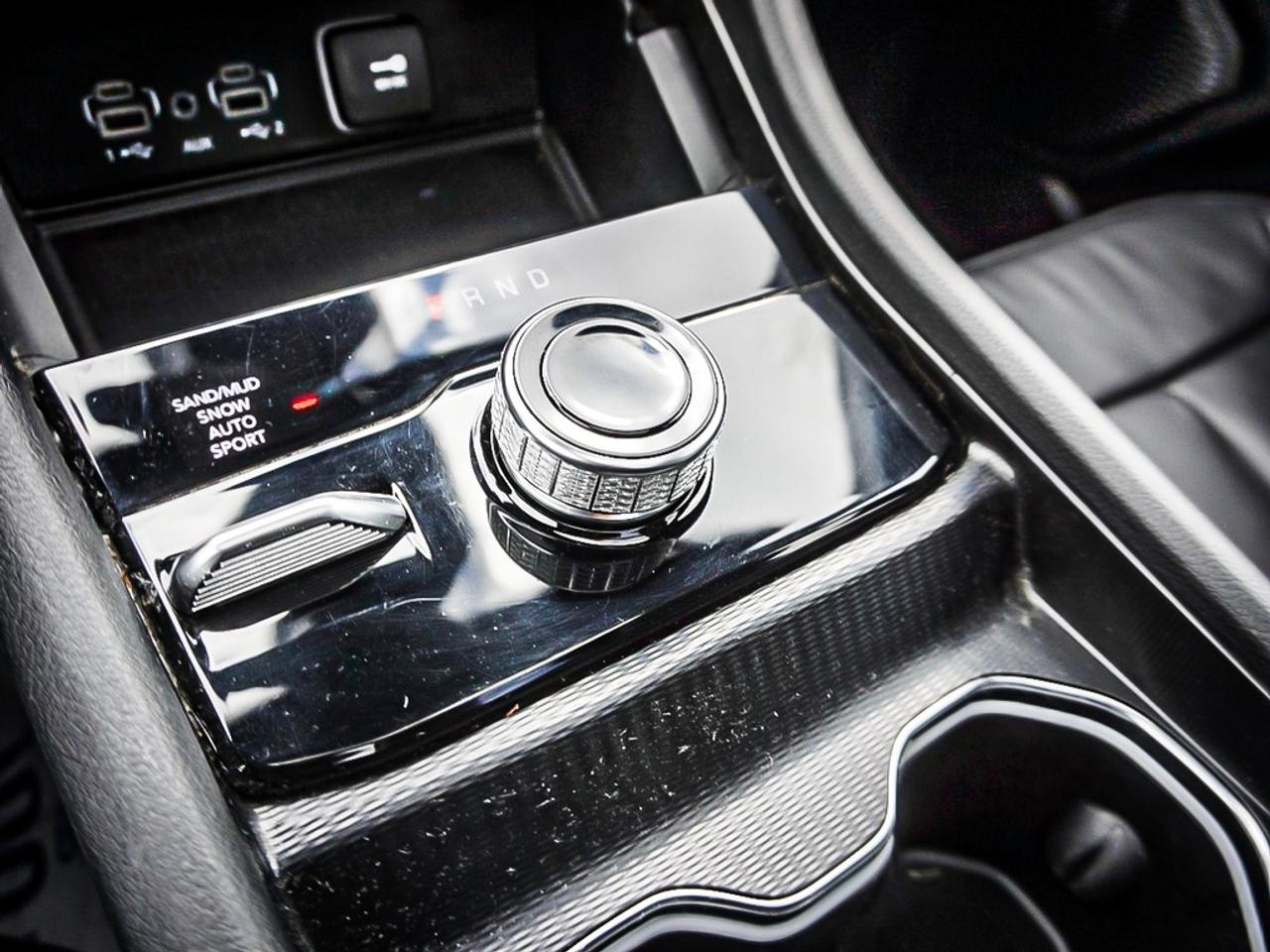 2024 Jeep Grand Cherokee  Photo