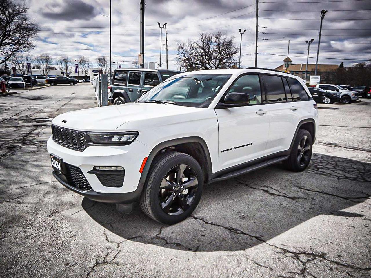 2024 Jeep Grand Cherokee  Photo