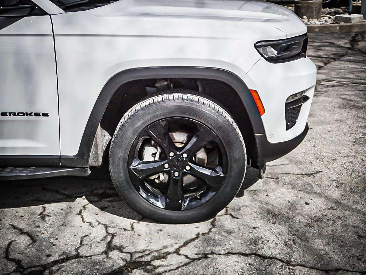 2024 Jeep Grand Cherokee  Photo