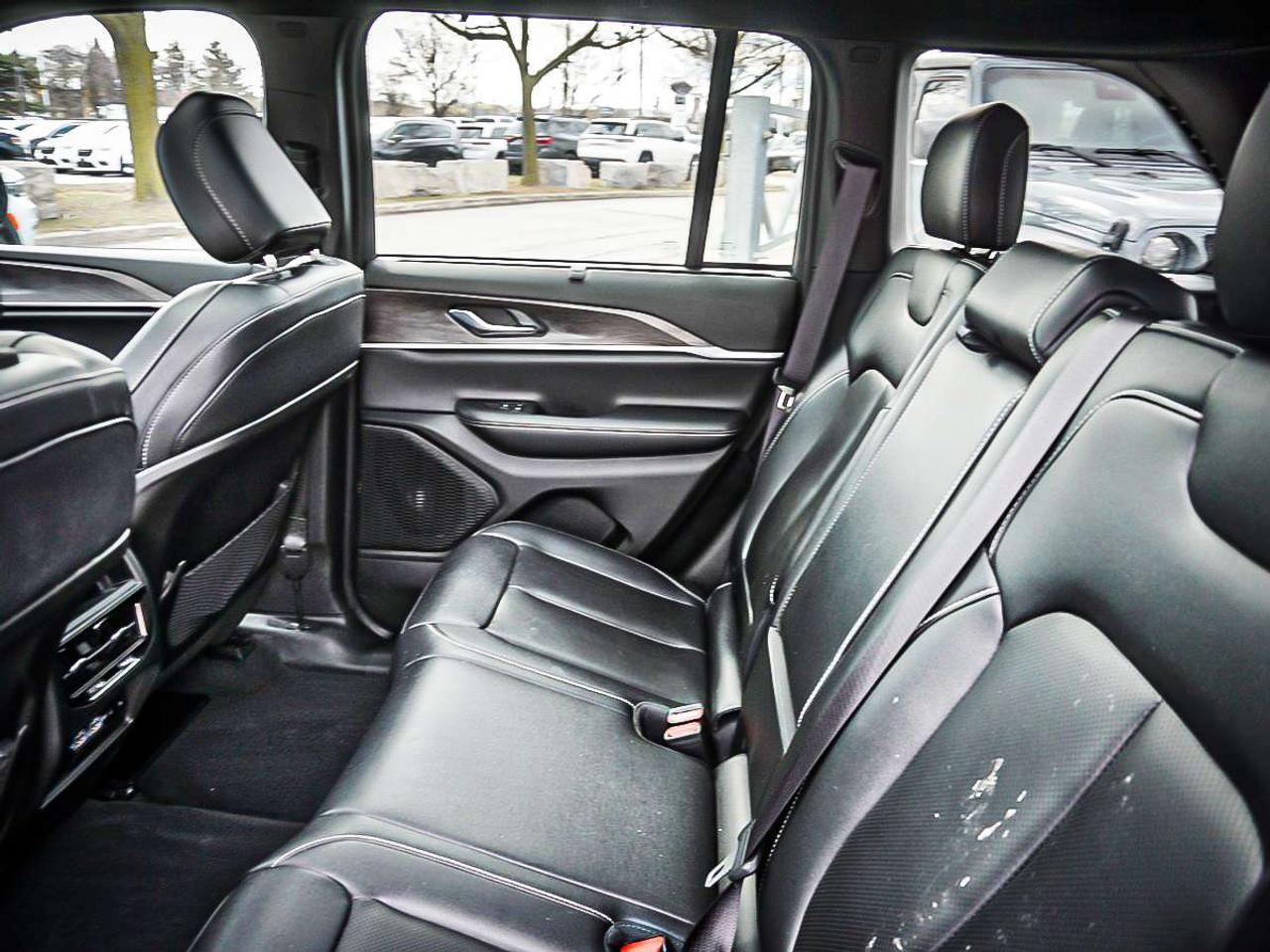 2024 Jeep Grand Cherokee  Photo
