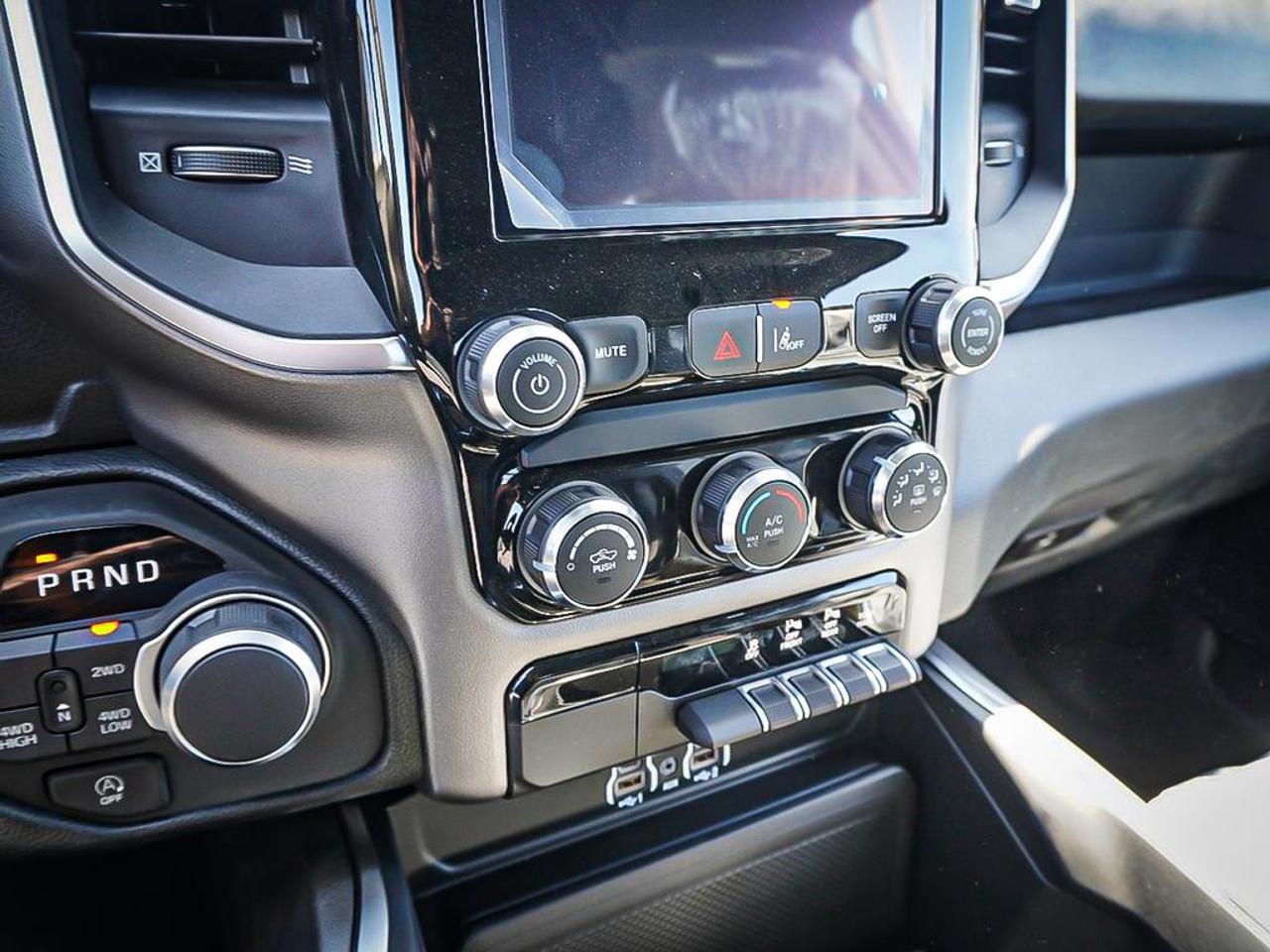 2026 RAM 1500  Photo