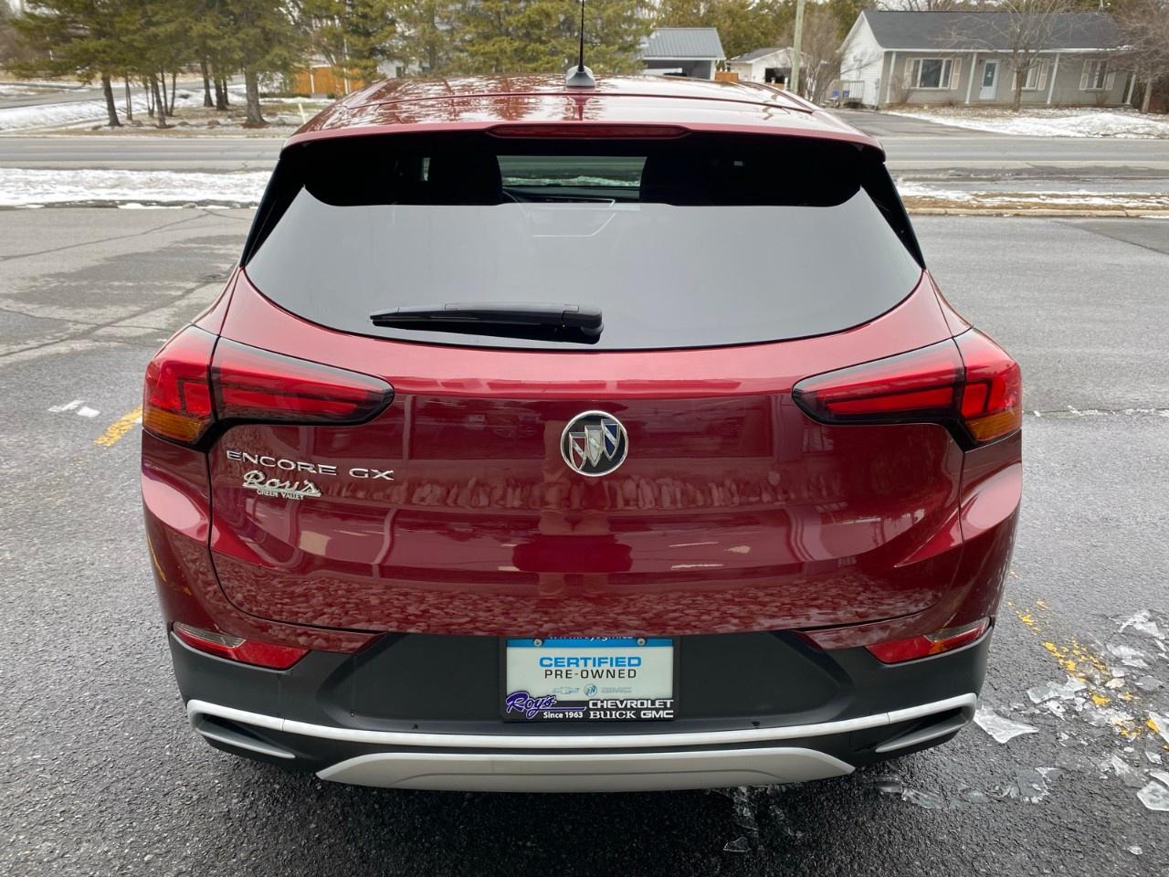 2022 Buick Encore GX Preferred FWD Photo3