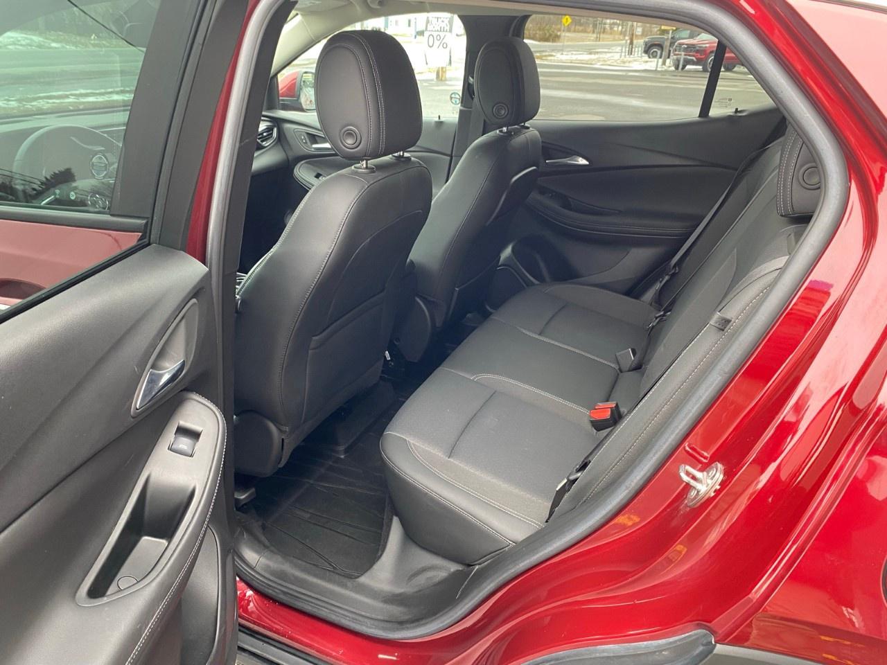 2022 Buick Encore GX Preferred FWD Photo