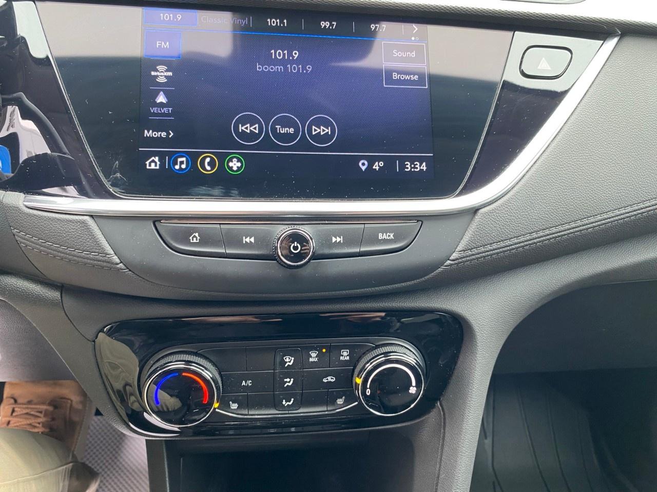 2022 Buick Encore GX Preferred FWD Photo