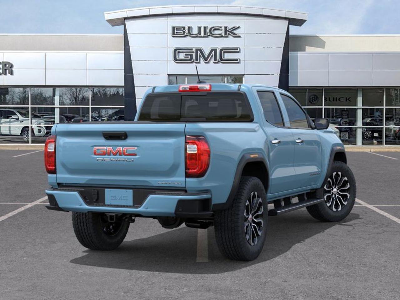 2026 GMC Canyon Crew Cab Short Box 4-Wheel Drive Denali Photo4