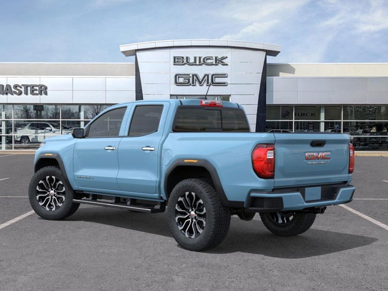 2026 GMC Canyon Crew Cab Short Box 4-Wheel Drive Denali Photo3