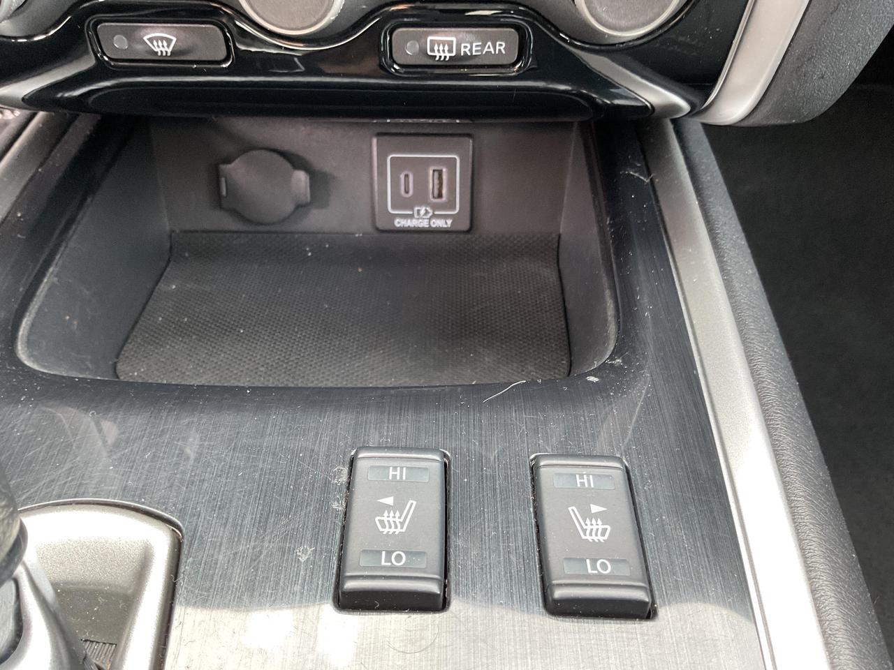 2019 Nissan Pathfinder  Photo