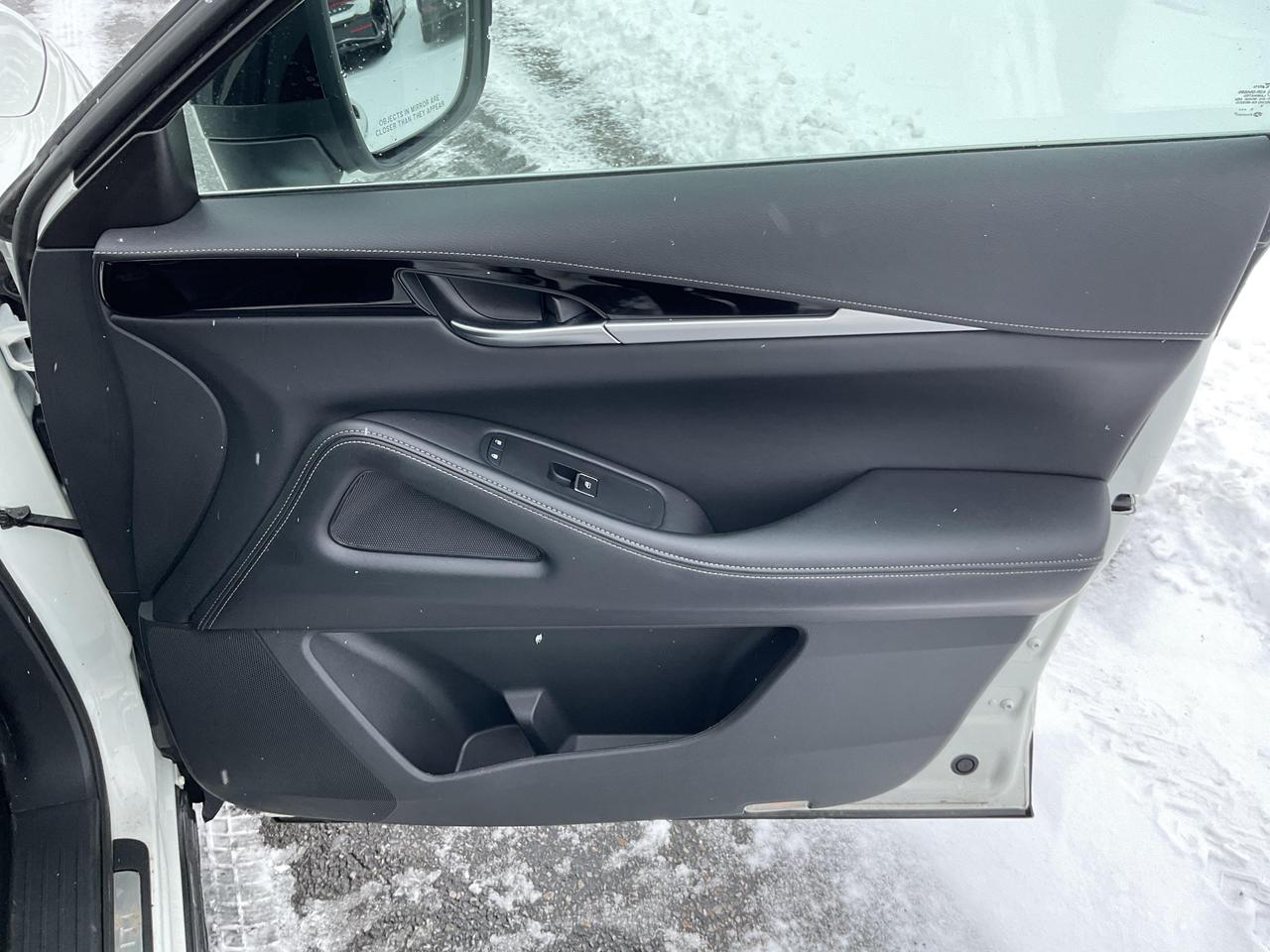 2024 Infiniti QX60 PURE 4dr All-Wheel Drive Photo